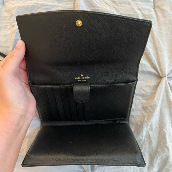 Kate Spade crossbody purse - Picture 2 of 2